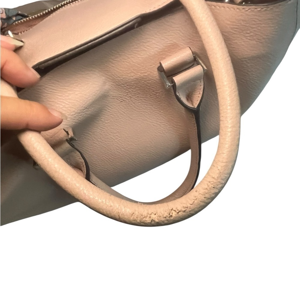 Steve Madden Blush Tote Bag + Floral Scarf + Removable Inner Bag - Picture 8 of 14